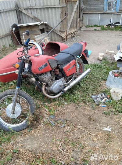 Мотоцикл иж планета
