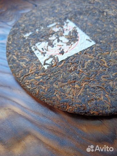 Чай пуэр Бу Лан Гун Тин 2016 года