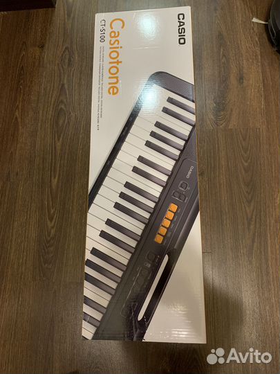 Синтезатор casio CT-S100 новый,в упаковке