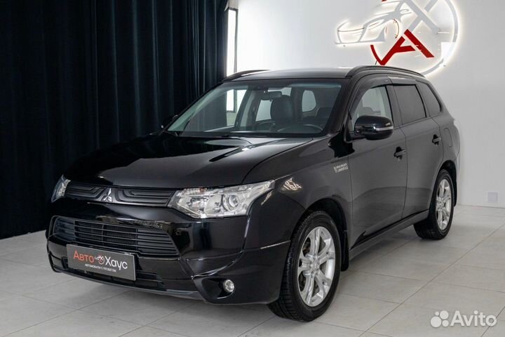 Mitsubishi Outlander 2.0 CVT, 2013, 156 100 км