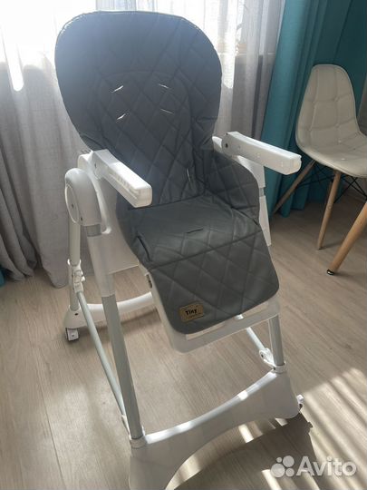 Детский стульчик для кормления