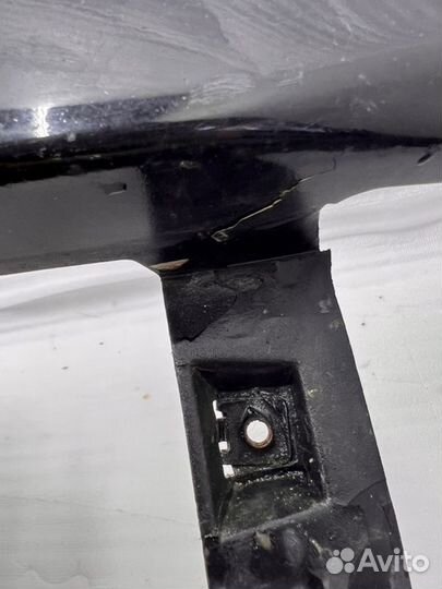 Бампер передний Toyota Land Cruiser 200 2012-2015