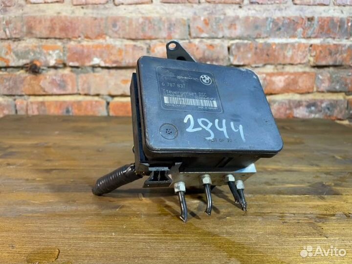 Блок ABS Bmw 3 E90 N46B20 VA2.0 2009 Rest