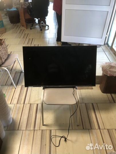Телевизор Hisense 40A4BG