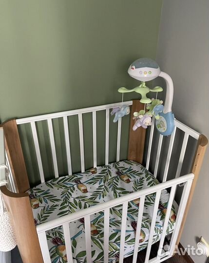 Мобиль в кроватку fisher price мечты о бабочках