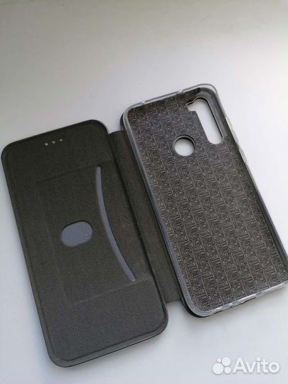 Чехлы на телефон xiaomi