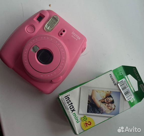 Instax mini 9 + 20 картриджей