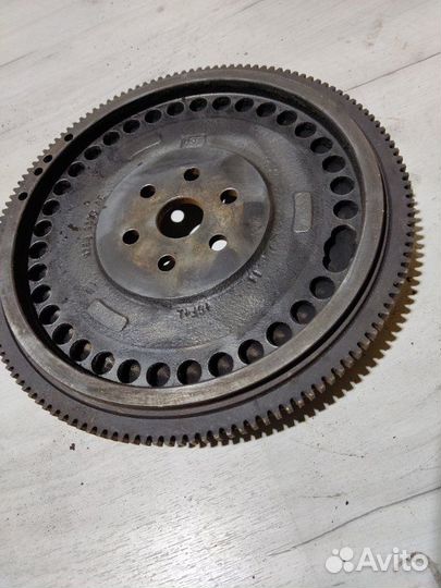 Маховик МКПП Ford Mondeo 1 универсал 1.8I 1994