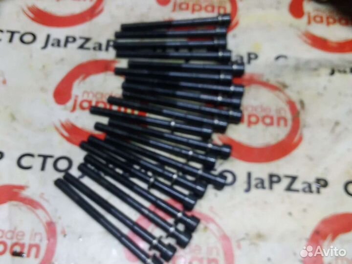 Шпилька гбц- 3UR Toyota цена за 20 шт