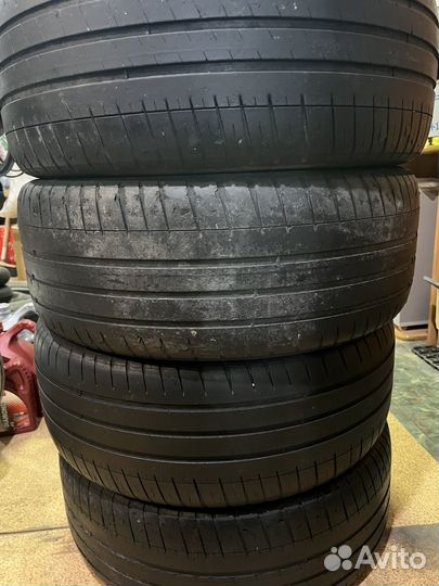 Michelin Pilot Alpin PA3 235/45 R18