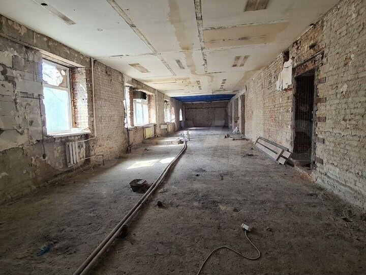 Торговая площадь, 366 м²