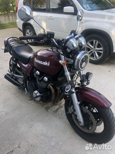 Kawasaki ZR750 zephyr 2004 года