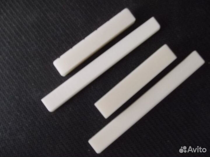 Верхний и нижний костяные порожки на клас.гитару