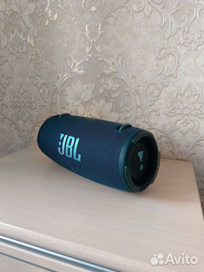 Колонка jbl xtreme3