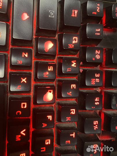 Механическая клавиатура Oklick