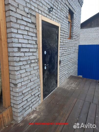 Тяжелая дверь металлическая установка в подарок