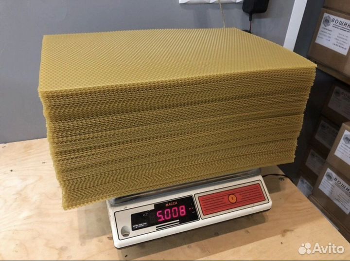 Натуральная вощина класса «Максимум-Люкс»