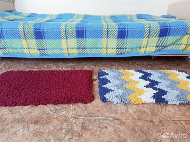 Коврик ручной работы из пряжи alize puffy