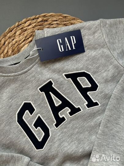 Костюм GAP новый 110