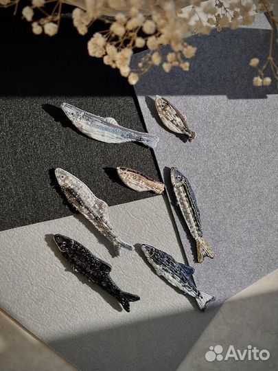 Брошь из бисера рыбки