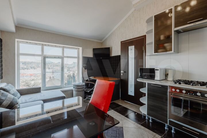 1-к. квартира, 37 м², 8/8 эт.