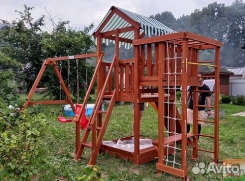 Детская площадка для игры на даче