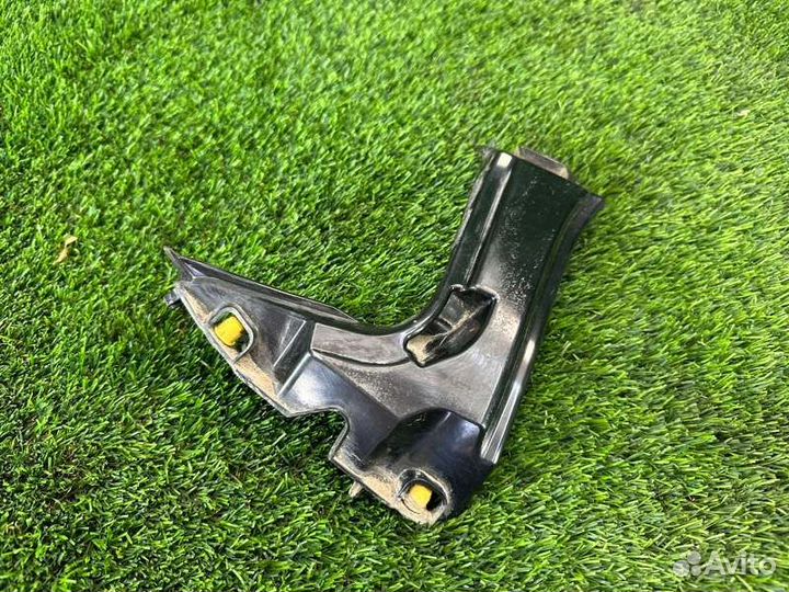 Кронштейн крыла передний левый Bmw 5 F10 N52B25