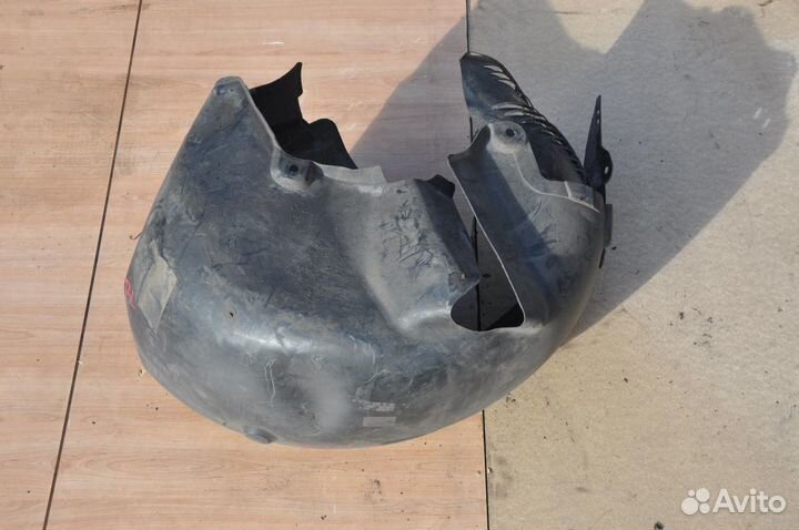 Подкрылок задний левый mercedes-benz E-class W211