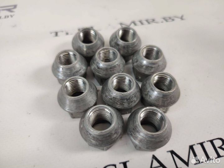 Гайка колесная Tesla Model S 2-й рест. 2021