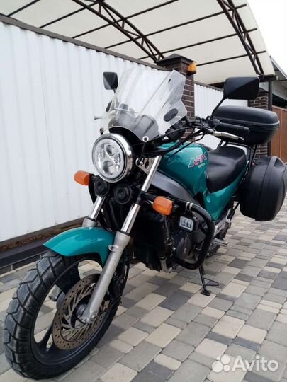 Honda NTV650