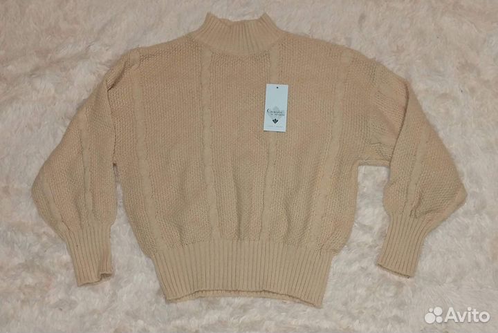 Свитер женский 44/46 единый новый