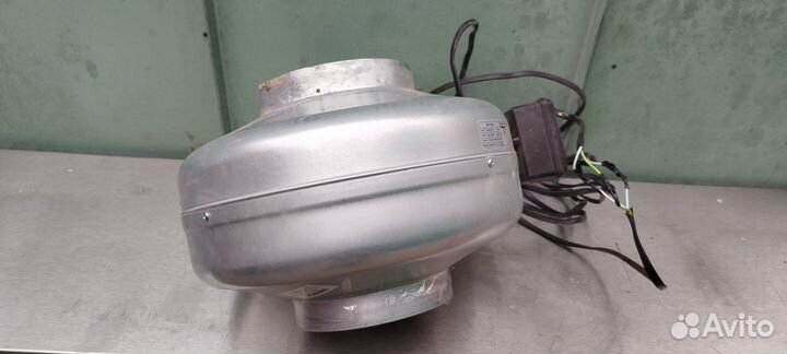 Вентилятор канальный 160мм