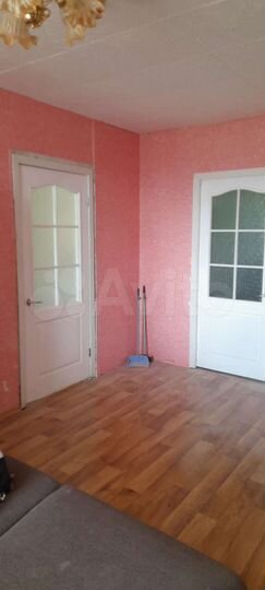 2-к. квартира, 54 м², 5/5 эт.