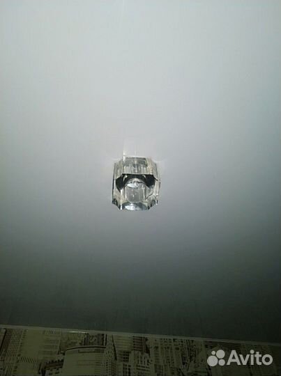 Светильник потолочный