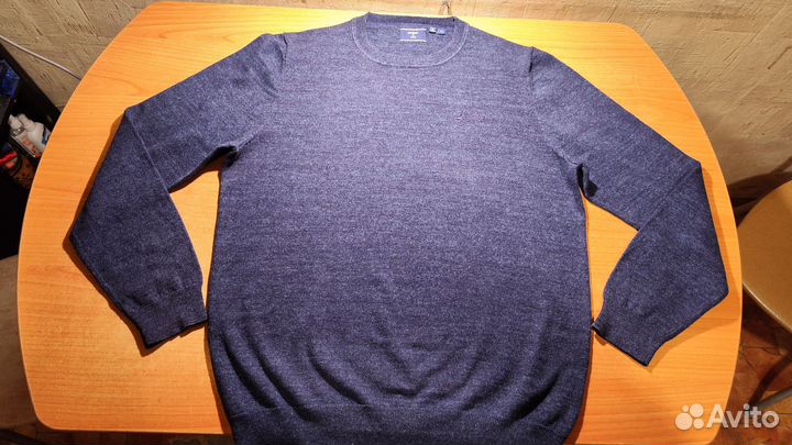 Джемпер Superdry раз.L, новый. Камбоджа