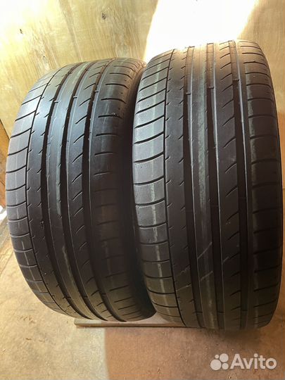 Dunlop SP Sport Maxx 265/45 R20