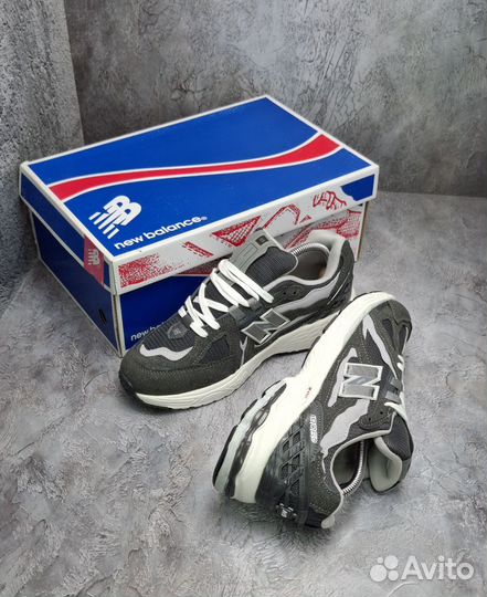 Кроссовки мужские new balance