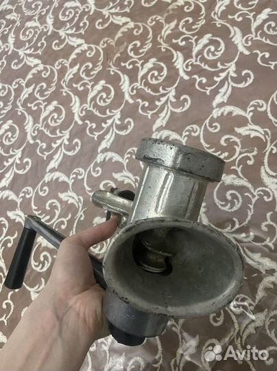 Мясорубка ручная
