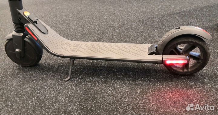Электросамокат Ninebot kickscooter es2
