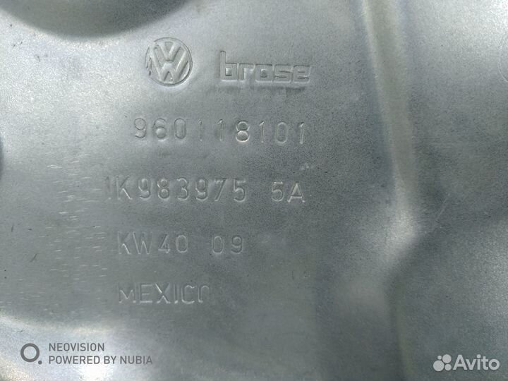 Стеклоподъёмник задний левый Фольксваген Гольф