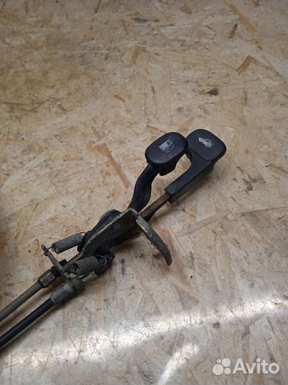 Ручка открывания багажника Hyundai Solaris