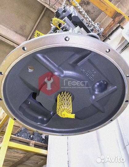 Гидравлический насос Komatsu PC200