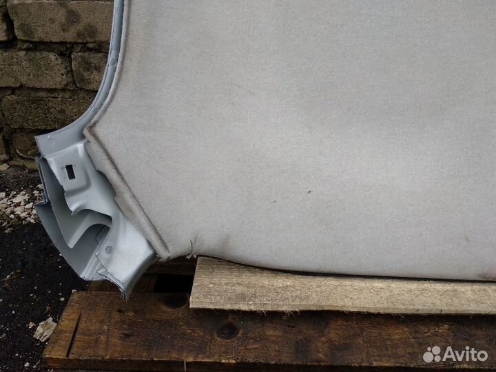 Обшивка потолка Пежо 206