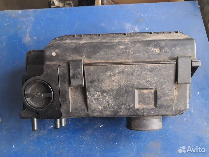 Корпус воздушного фильтра пежо 406