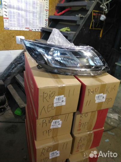 Фара на Kia Rio 3