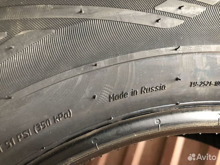 Viatti Bosco S/T V-526 215/60 R17 96T