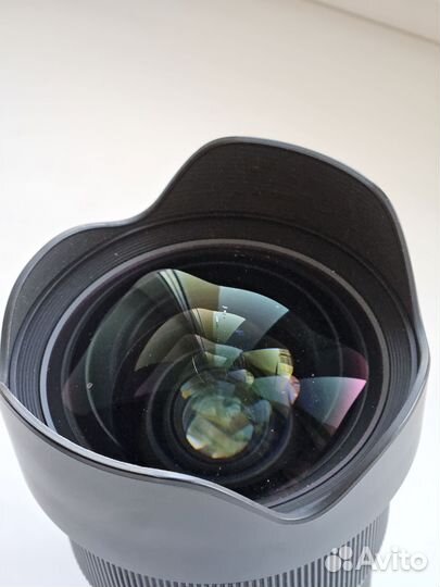 Объектив sigma 20mm f1.4 canon