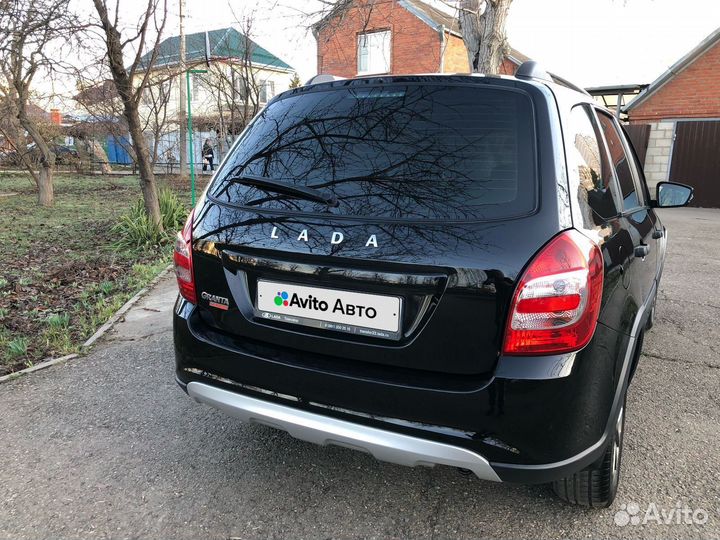 ВАЗ Granta Cross 1.6 МТ, 2023, 40 000 км