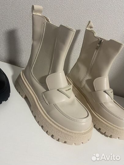 Ботинки новые женские 36 размер