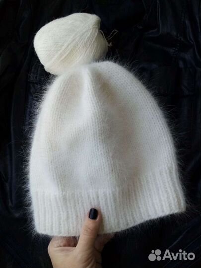 Шапочка зимняя с помпономом